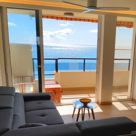 Beachfront -- New Luxury Apartment -- 1ª Linea Playa -- Fuengirola City Center -- Private Parking -- Panoramic Sea Views -- エクステリア 写真