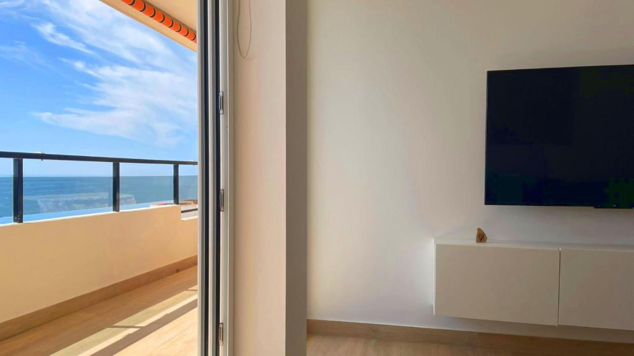 Beachfront -- New Luxury Apartment -- 1ª Linea Playa -- Fuengirola City Center -- Private Parking -- Panoramic Sea Views -- エクステリア 写真