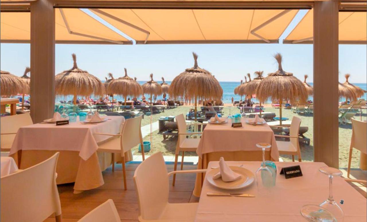 Beachfront -- New Luxury Apartment -- 1ª Linea Playa -- Fuengirola City Center -- Private Parking -- Panoramic Sea Views -- エクステリア 写真